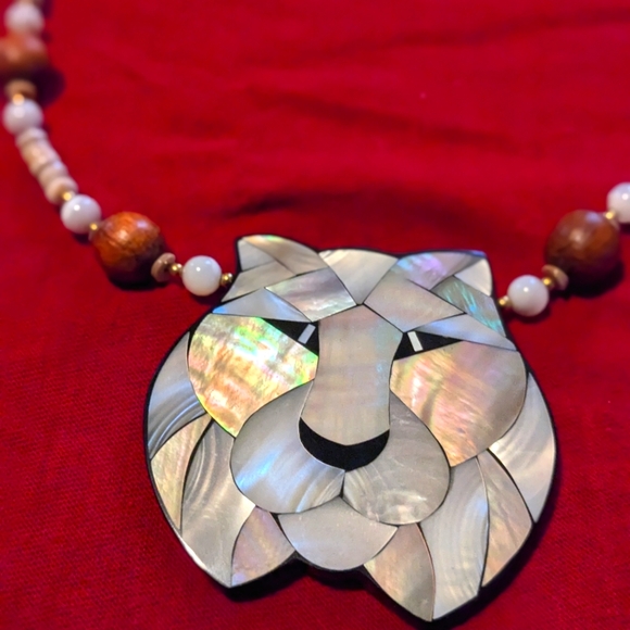 Lee Sands Inlay Lion Necklace - Picture 3 of 5
